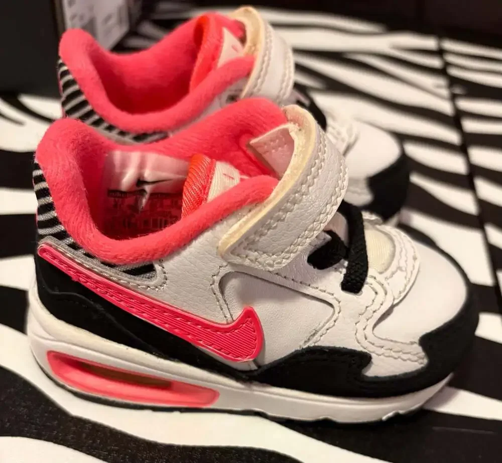 Nike Air Max ST TDV Toddler Shoes Size 4c White Hyper Punch Black